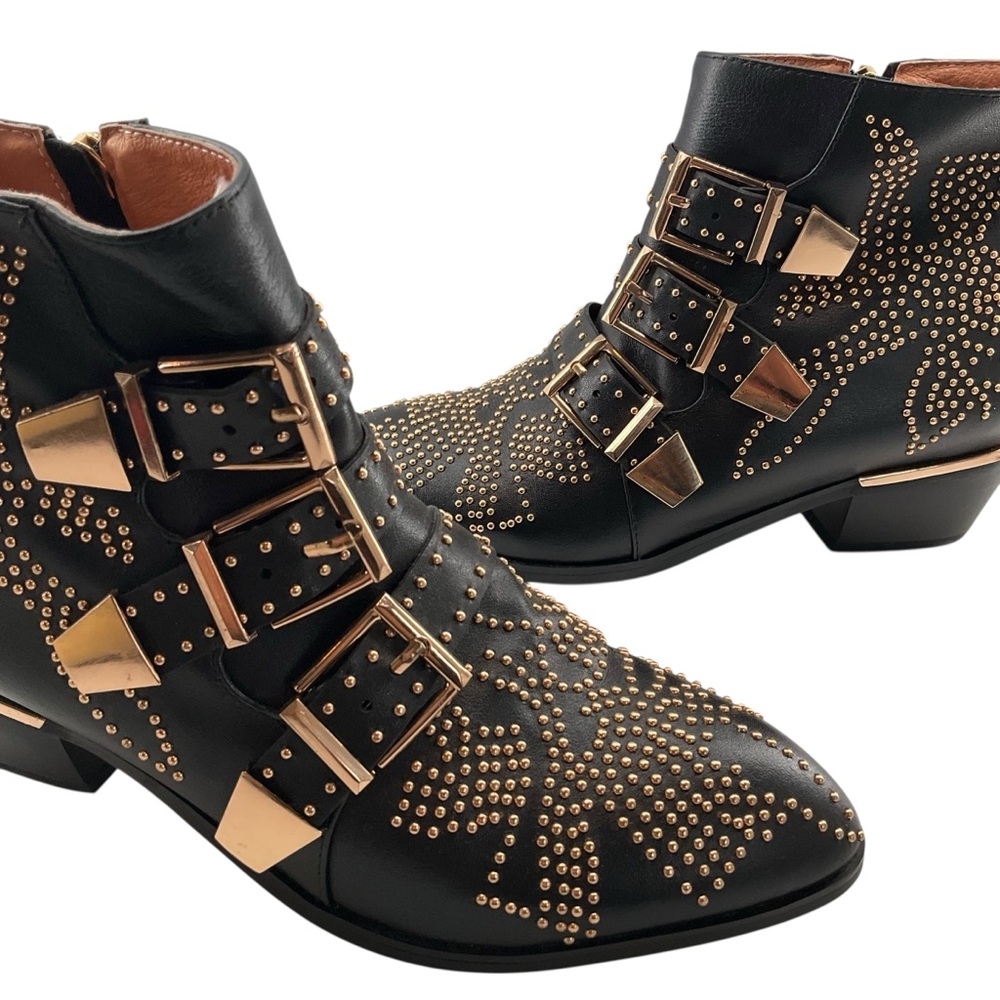 UNBRANDED sz 37 Elegant Studded Ankle Booties Zippers Low Heel Black Rose Gold
